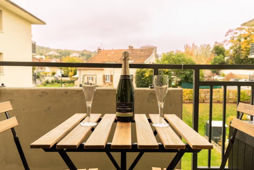 Apartment T2 De Standing Au Coeur De L Avenue De Champagne Epernay